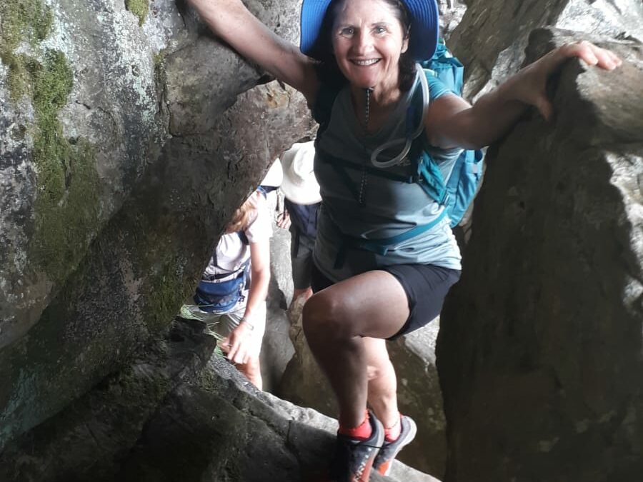CECILIA RIDGE TO CAVE ON NURSERY BUTTRESS